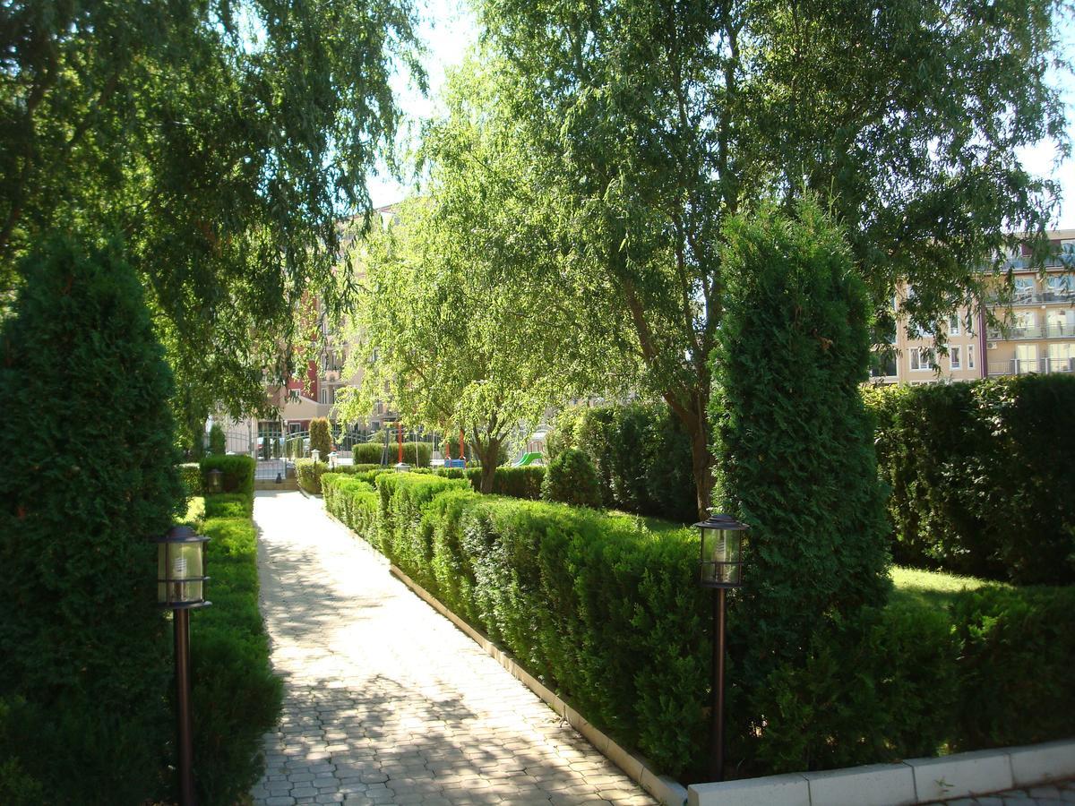 Saint Elena Apartcomplex Sunny Beach Eksteriør billede
