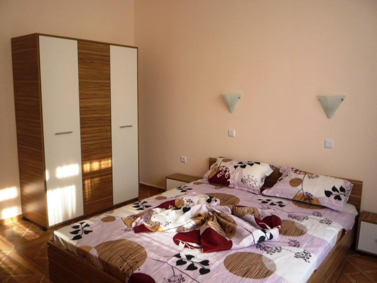 Saint Elena Apartcomplex Sunny Beach Eksteriør billede