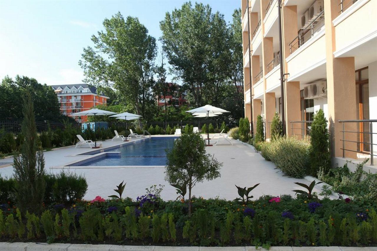 Saint Elena Apartcomplex Sunny Beach Eksteriør billede