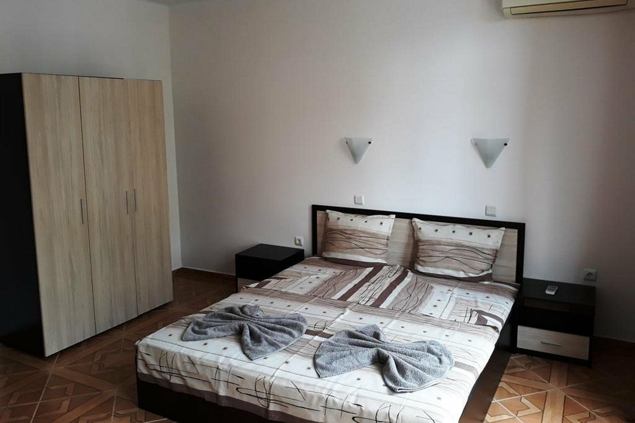 Saint Elena Apartcomplex Sunny Beach Eksteriør billede